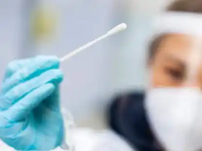 Einmal recht freundlich bitte: Seit Anfang des Monats ist der Corona-B&uuml;rgerschnelltest nicht mehr f&uuml;r alle kostenlos.