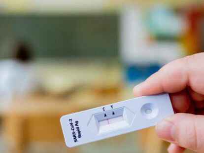 Den nieders&auml;chsischen Kitas und Schulen gen&uuml;gend Corona-Schnelltests zu Verf&uuml;gung zu stellen, ist nur ein Teil der am Dienstag beschlossenen Unterst&uuml;tzung.