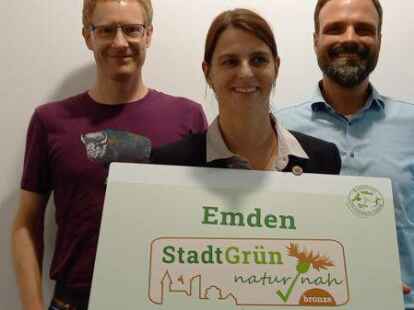 Freuen sich &uuml;ber die erfolgreiche Bewerbung: Frank Gaupels, Irina Krantz und Jannes Utecht (von links).