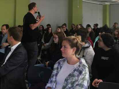 In den BBS I wurde &uuml;ber die Energievision im Jahr 2050 diskutiert.