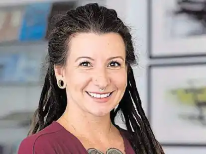 Verr&uuml;ckt nach Fu&szlig;ball: Wiebke Roprecht.