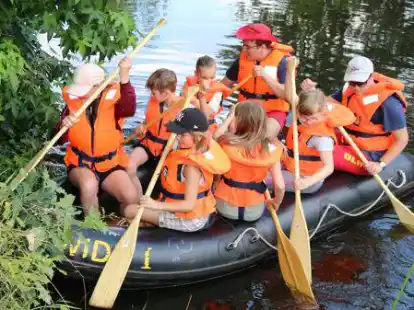 &bdquo;Paddeln auf der Hunte&ldquo;: Die DLRG hat eine Ferienpassaktion organisiert.