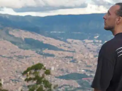 Blick auf die Stadt Cali: Phil Pankrath genie&szlig;t seine Zeit in Kolumbien.