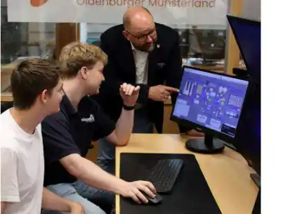 Landrat Johann Wimberg hat nun die Firma H&ouml;gemann in Garrel besucht. Auch sie erm&ouml;glichen innerhalb der Praktikumswochen in den Sommerferien jungen Menschen einen Einblick ins Unternehmen.