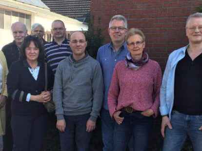 Interessieren sich f&uuml;r nat&uuml;rliche Heilmethoden: Monika Hollje (von links), Peter Retzlaff, Barbara Mumdey, J&uuml;rgen Mumdey, Robert Otten, Alexander Hoffmann, Johann Wachtendorf, Anke Wachtendorf und Ralph Potthast als Sprecher des Forums.