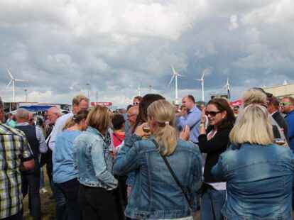 Eindr&uuml;cke vom Ovelg&ouml;nner Pferdemarkt 2019, der Marktmontag.