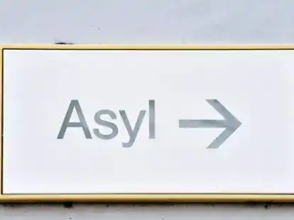 Symbolbild: Der Asylantrag von Sebastian K. aus Cloppenburg ist abgelehnt. Er w&uuml;rde gerne nach Werlte ziehen und eine Ausbildung beginnen. Doch das ist nicht so einfach.