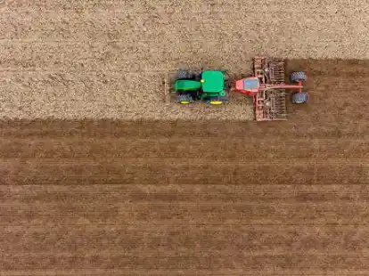 Die Landwirte fordern eine schnelle Entscheidung zur weiteren Fl&auml;chennutzung. Denn die Aussaat m&uuml;sse jetzt vorbereitet werden.