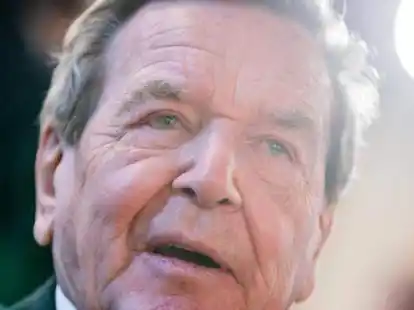 Altkanzler Gerhard Schr&ouml;der (SPD) ist wegen seiner N&auml;he zu Putin zum Problem f&uuml;r seine Partei geworden.