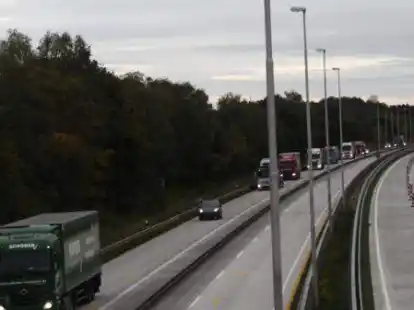 Die Sanierung an der Autobahn 1 wird voraussichtlich bis in den November andauern. (Symbolbild).