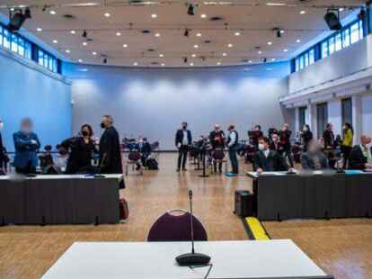 R&uuml;ckblick: Der Prozess gegen sieben ehemalige Vorgesetzte von Niels H&ouml;gel begann im Februar 2022. Mittlerweile ist der 24. Verhandlungstag, an dem weitere Zeugen ausgesagt haben, abgeschlossen.