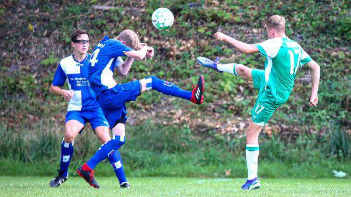 Die Bilder Vom Spiel Des JFV Varel Gegen Werder Bremen U17