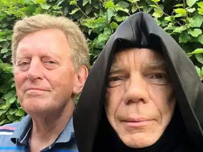 Stephan Piper (links) und Alfons Gierse spielen im Theater f&uuml;r Jedermann