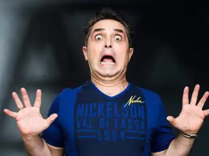 Roberto Capitoni l&auml;dt zum Lachen.