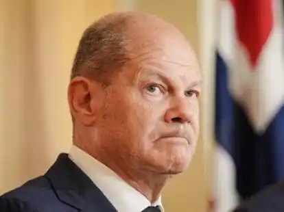 Bundeskanzler Olaf Scholz hatte in der Steueraff&auml;re erst k&uuml;rzlich jede Verantwortung zur&uuml;ckgewiesen. Foto: Kay Nietfeld/dpa