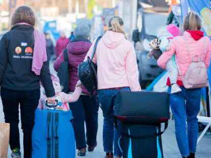 Seit Beginn der Fl&uuml;chtlingskrise kamen 101 Menschen in Bunde unter. 24 verlie&szlig;en die Gemeinde mittlerweile wieder.