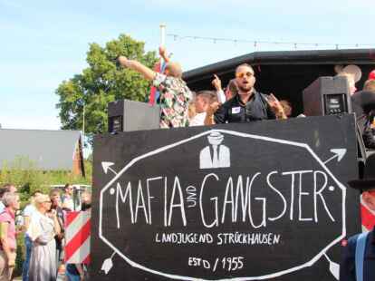 Festumzug zum 390. Ovelg&ouml;nner Pferdemarkt