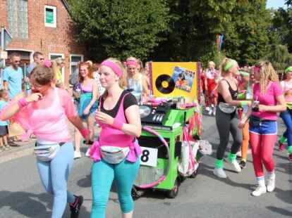 Festumzug 390. Ovelg&ouml;nner Pferdemarkt