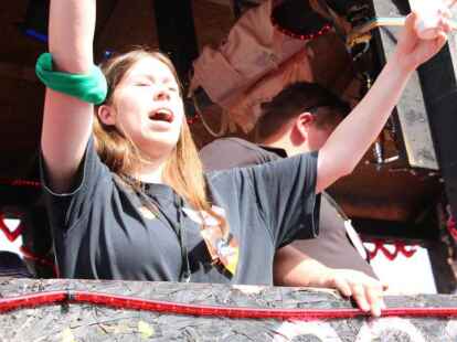 Festumzug zum 390. Ovelg&ouml;nner Pferdemarkt