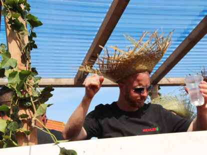 Festumzug zum 390. Ovelg&ouml;nner Pferdemarkt