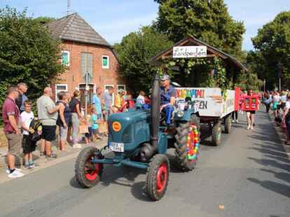 Festumzug 390. Ovelg&ouml;nner Pferdemarkt