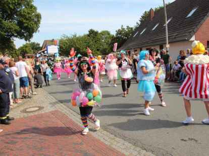 Festumzug 390. Ovelg&ouml;nner Pferdemarkt