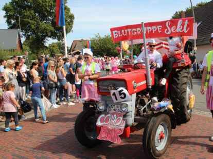 Festumzug 390. Ovelg&ouml;nner Pferdemarkt