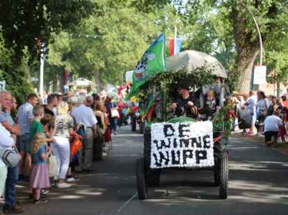 Festumzug 390. Ovelg&ouml;nner Pferdemarkt