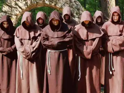 Der M&auml;nnerchor aus dem ukrainischen Lwiw begeistert seit Jahren ein breites Publikum. Nun k&ouml;nnen auch die Braker in den Genuss von gregorianischen Chor&auml;len kommen.