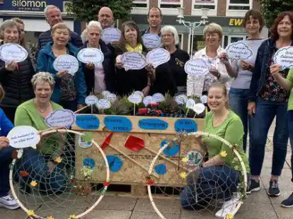 &bdquo;W&uuml;nsche s&auml;en, Tr&auml;ume ernten&ldquo;: mit einigen Appellen stellten die Landfrauen, die Stadt Aurich und der Kaufm&auml;nnische Verein das Programm des Erntefestes vor.