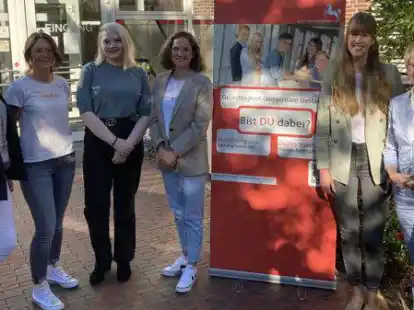 Schauen freudig auf die Zukunft des Amtsgerichts Wildeshausen: (von links) Nicole B&ouml;tef&uuml;r, Ditte H&ouml;fel, Lucy Sch&auml;fer, Frederike Siemer, Hedda Spille und Sabine Plate-Greupner.