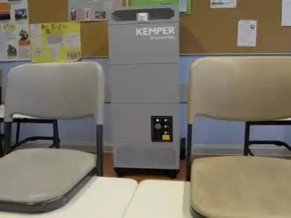 Ein Luftreinigungsfilter im Schadow-Gymnasium in Berlin:  Niedersachsens Landessch&uuml;lerrat lehnt die Anschaffung der Systeme ab.