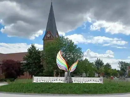 Der Sieger-Entwurf von Schmiedemeister Alfred Bullermann aus B&ouml;sel ist inspiriert von der Europa-Hymne &bdquo;Freude, sch&ouml;ner G&ouml;tterfunken&ldquo; und der Tatsache, dass Musik in B&ouml;sel einen sehr hohen Stellenwert hat.