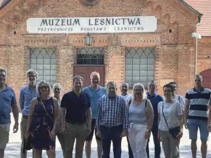Museumsbesuch unter Freunden: Eine Zwischenahner Delegation war jetzt zu Gast in der polnischen Partnerstadt Gołuch&oacute;w.