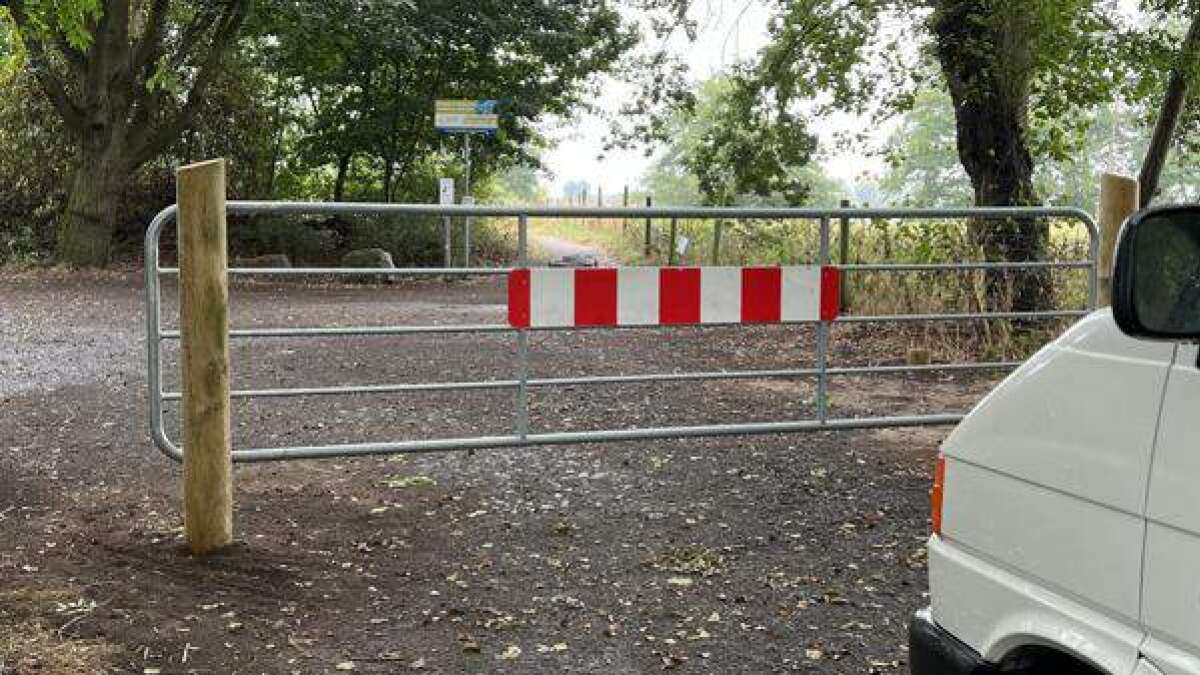 Parkplatzproblem am Großen Bornhorster See