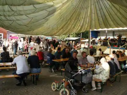 Gut besucht war das Dorffest in Sedelsberg nach der coronabedingten Zwangspause.