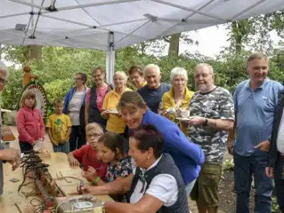 Die Dorfgemeinschaft Neuenburgerfeld veranstaltet, wie hier im vergangenen Jahr, wieder ein Herbstfest.