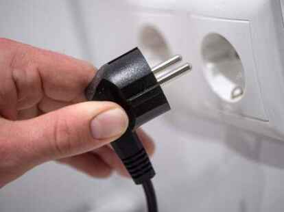 Die EU will mit drei Vorgaben die hohen Strompreise einfangen. Noch im September wollen die EU-Energieminister in einer weiteren Sondersitzung Eingriffe in die Energiem&auml;rkte konkretisieren.