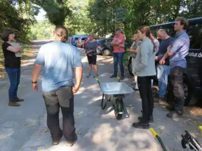 Sie haben das Gel&auml;nde am Alten Schie&szlig;stand gepflegt: freiwillige Helferinnen und Helfer