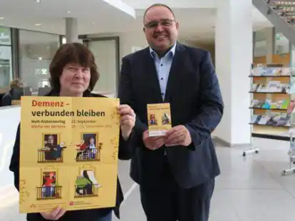 Petra Schmidt vom Senioren- und Pflegest&uuml;tzpunkt und Hartmut Heinen, Erster Kreisrat des Landkreises Vechta, laden ein.