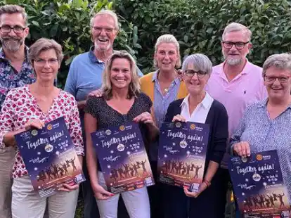 Hoffen auf viele Teilnehmer (hinten, von links): Thorsten Heyroth-Huneke, Ulrich St&ouml;hr, Mareike St&ouml;hr und Ralf Huneke sowie Enne Bussmann (vorn, von links), Elke Hinrichs, Magrit de Wall und Frauke Seitz-Kl&uuml;&szlig; vom Orga-Team. Auf dem Foto fehlen Jurine Abeln und Christian de Riese.