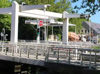 Die Br&uuml;cke im Zuge der Oldenburger Stra&szlig;e in Elisabethfehn-Dreibr&uuml;cken wird ab kommenden Montag gesperrt.