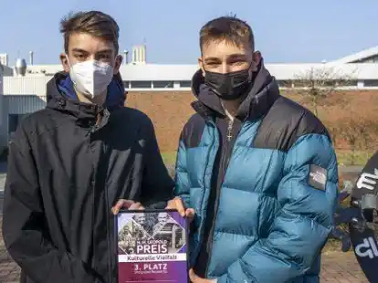 Das Volkswagen Werk Emden verleiht zum zweiten Mal den &bdquo;Hinderika und Heinrich Leopold&ldquo;-Preis an junge Menschen, die sich besonders f&uuml;r Respekt, Toleranz, Integrit&auml;t und Weltoffenheit einsetzen oder eingesetzt haben.