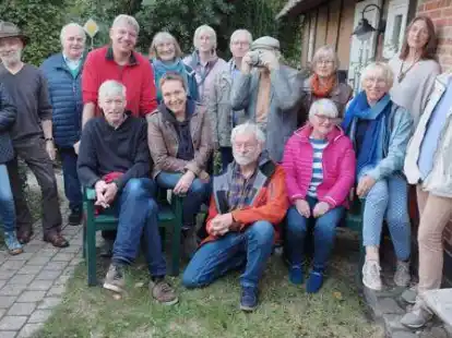 Neben dem Heuerhaus in Dötlingen: Die Mitglieder der Dötlinger Gartenkultour freuen sich auf den nächsten Aktionstag am 3. Oktober.