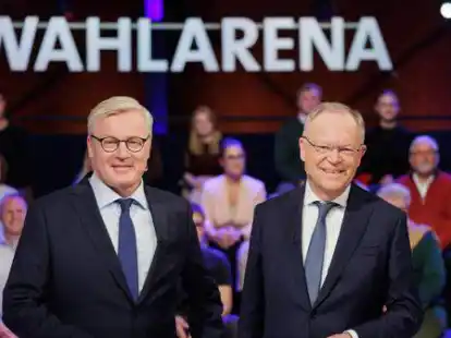 Traten zum TV-Duell gegeneinander an (v.li.): Niedersachsens Wirtschaftsminister Bernd Althusmann (CDU) und Niedersachsens Ministerpr&auml;sident Stephan Weil (SPD)