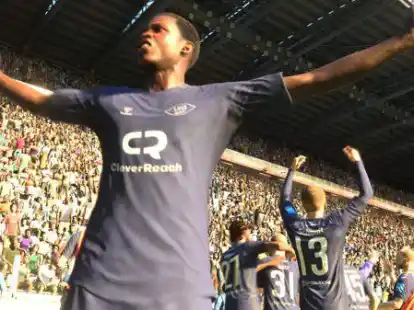 Man muss schon sehr genau hinsehen, um ihn zu erkennen: Kebba Badjie vom VfB Oldenburg.