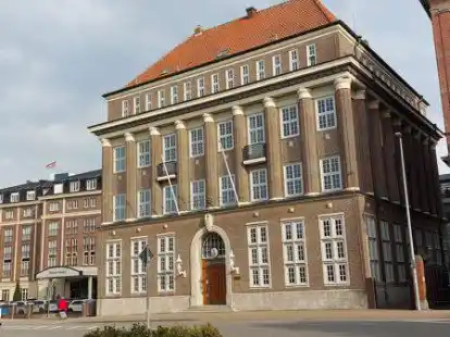 Kurz vor dem Ersten Weltkrieg errichtet: das EVAG-Geb&auml;ude am Schweckendieckplatz.