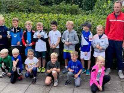 Die Talente zeigten bei den Regionsmeisterschaften in Edewecht gute Leistungen - im Tennissport und im motorischen Teil.