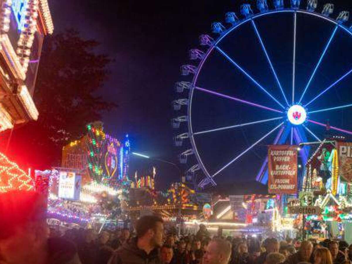 Kramermarkt in Oldenburg: Besucheransturm an ersten Veranstaltungstagen