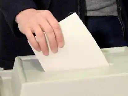 Am Sonntag ist Wahltag. Auf einen Stimmzettel k&ouml;nnen zwei Stimmen abgegeben werden.